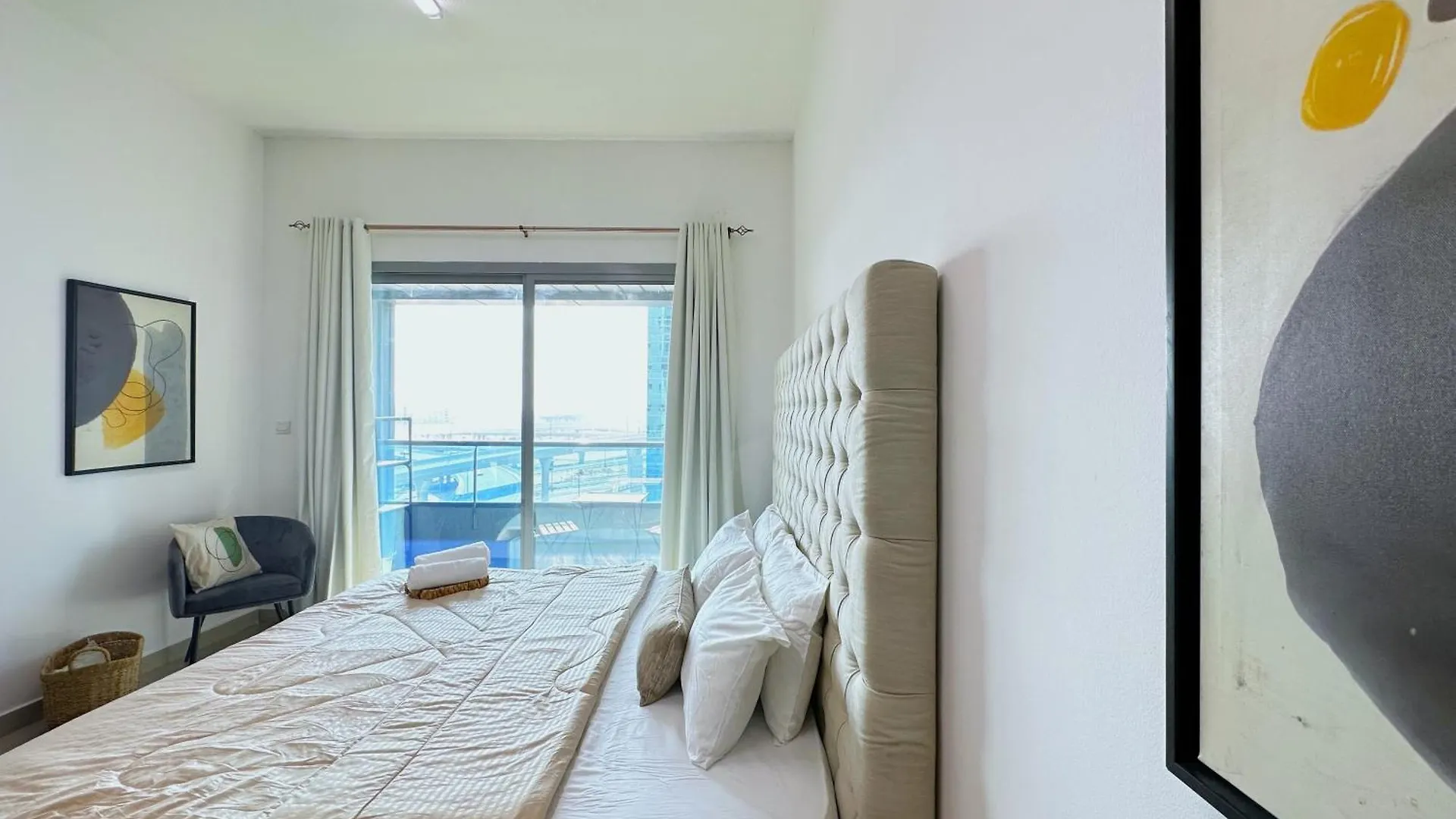 Luxury Studio W/ Boho Design And Balcony For 4 Pax Dubai 0*,