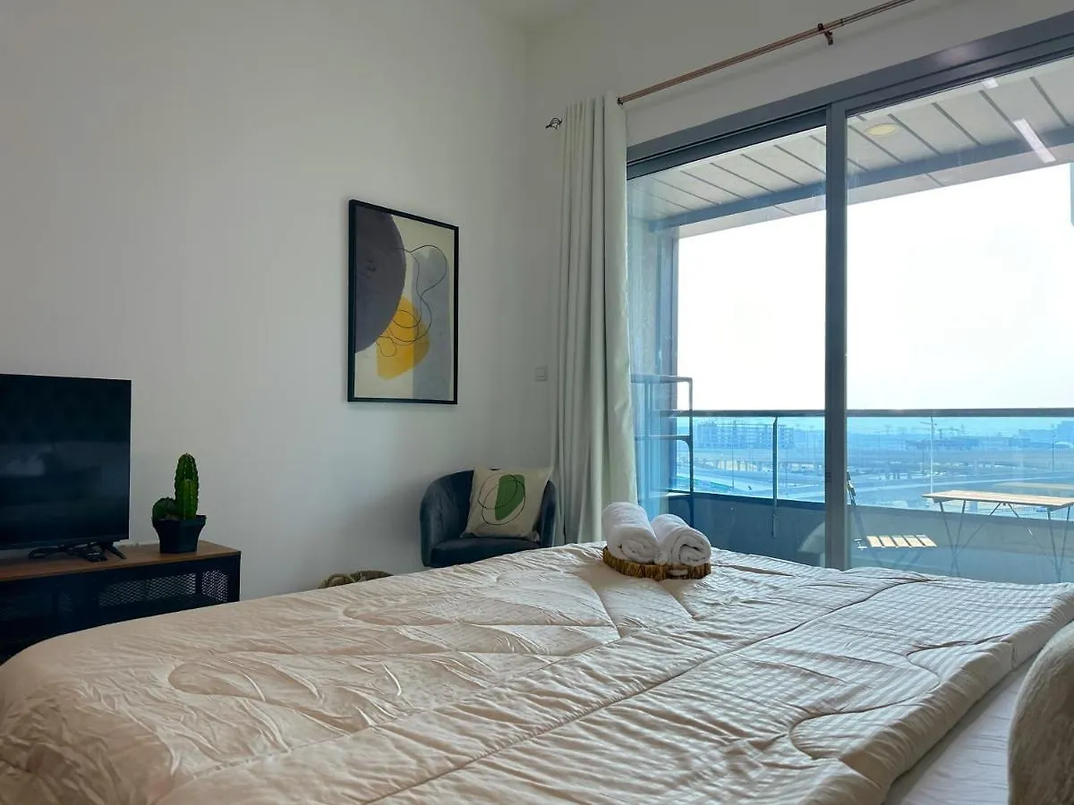 Apartment Luxury Studio W/ Boho Design And Balcony For 4 Pax Dubai