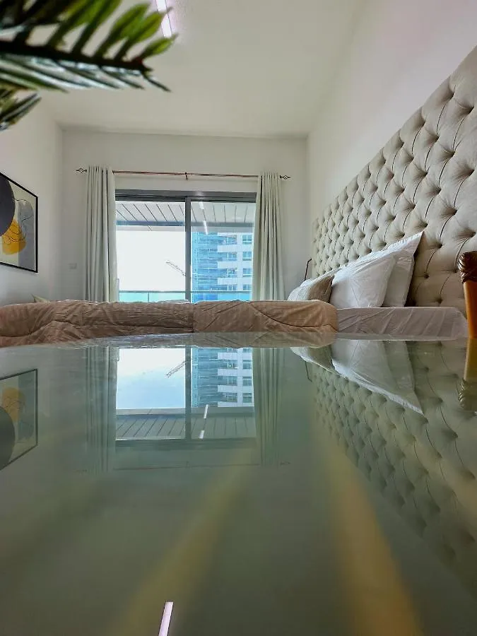 Apartment Luxury Studio W/ Boho Design And Balcony For 4 Pax Dubai